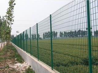 鋼絲護欄網(wǎng)